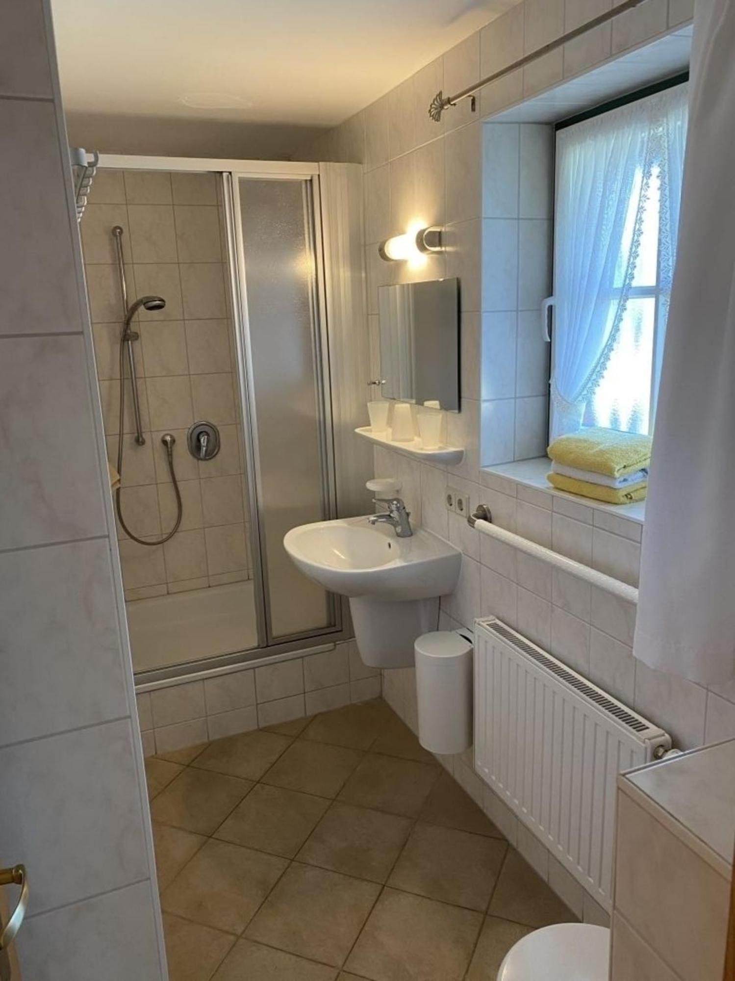 Ferienwohnung Nr 09 Eg 博恩 外观 照片